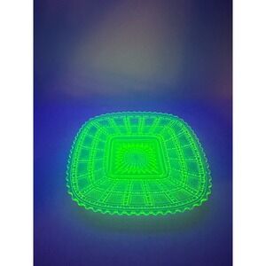 Vintage Imperial Glass Beaded Block Green Uranium Depression Glass Square Plate